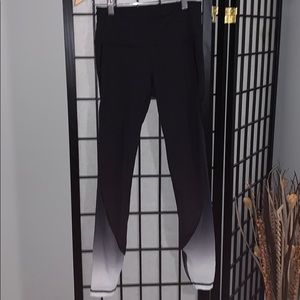 VS Knockout Leggings